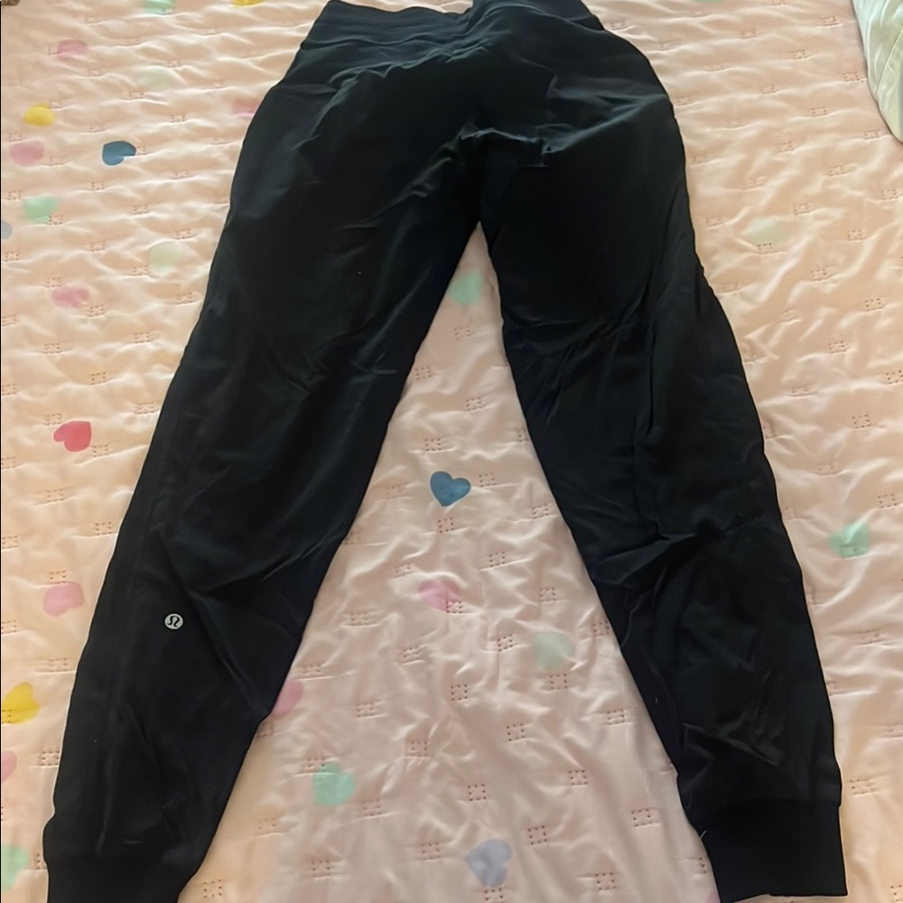 Lululemon women Sweatpants